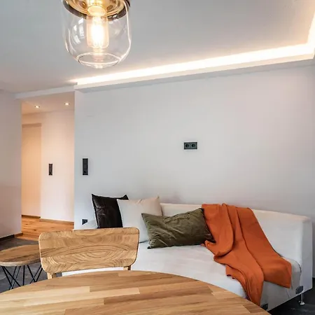 Alpendomizil Ahorn アパート マイヤーホーフェン