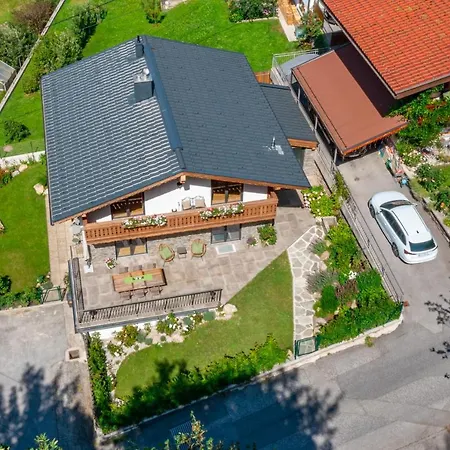 Alpendomizil Ahorn Apartman *